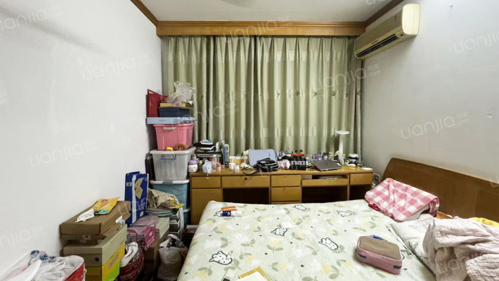 彩炼小区二手房实景图