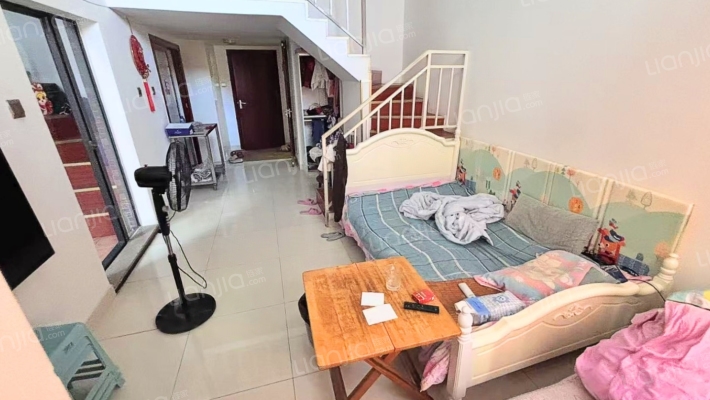 金泓财富公馆二手房实景图