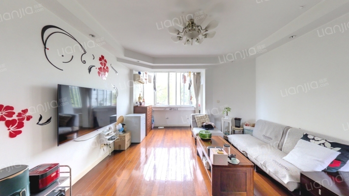 鹤庆路58弄二手房实景图