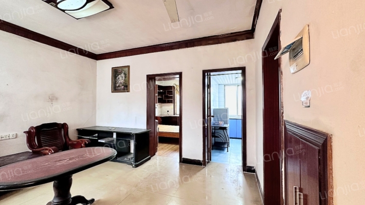 徐坊客运站宿舍二手房实景图