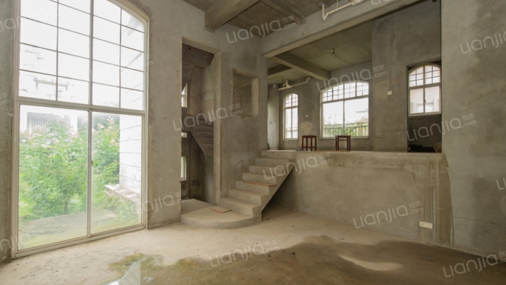 翡翠山庄二手房实景图