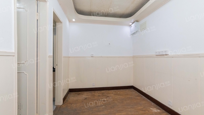 青松小区二手房实景图