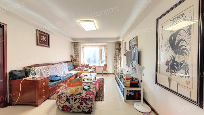 东郊小镇第四街区二手房实景图