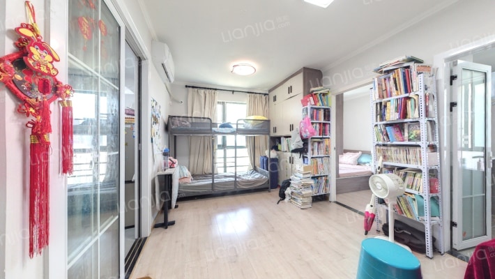 君逸华府二手房实景图