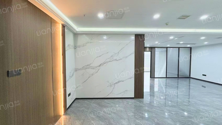 三盛国际中心二手房实景图