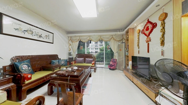 中坚花园二手房实景图