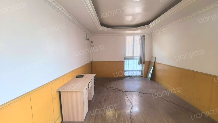 香港花园A区二手房实景图