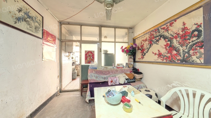 网二小区二手房实景图