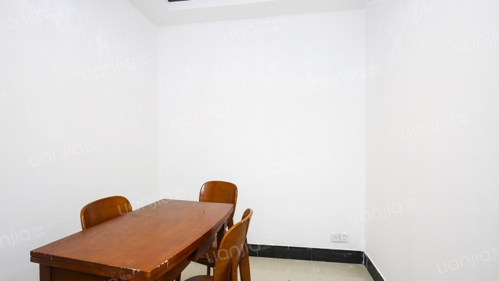 国顺路395弄二手房实景图