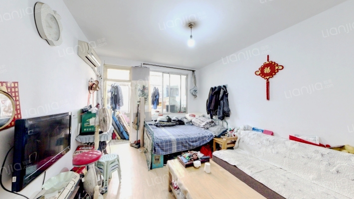 中崂路二手房实景图