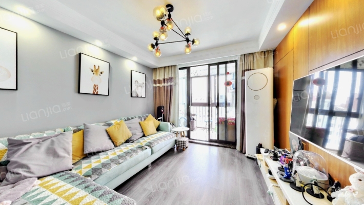 华亭荣园二手房实景图