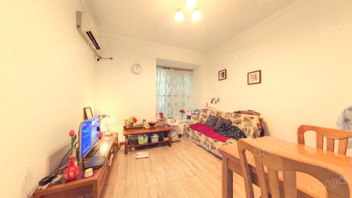 上城奥邻二手房实景图