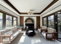 整租·雨林源筑 5室2厅 南_雨林源筑租房