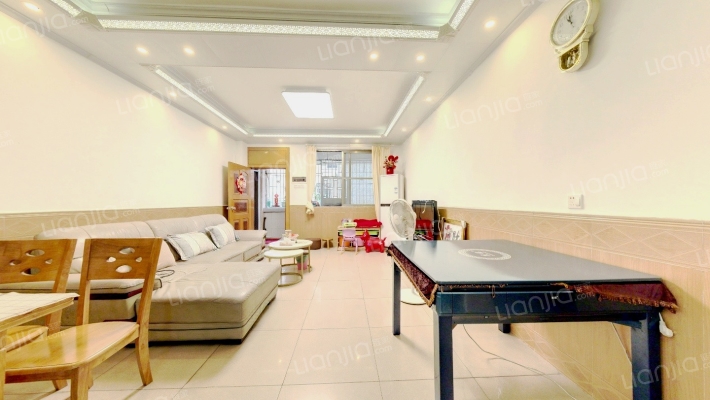 跃华花苑二手房实景图