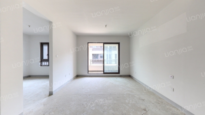 建发玖里湾1期3期二手房实景图