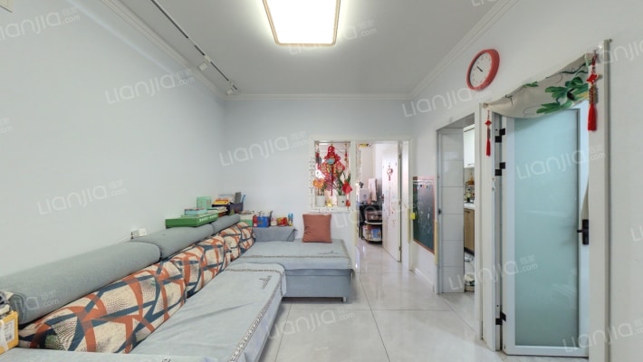 西井小区三区二手房实景图