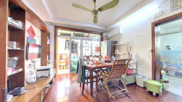 莘怡公寓二手房实景图