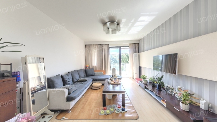 第九城市(一期)二手房实景图