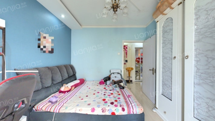 天时名苑二手房实景图