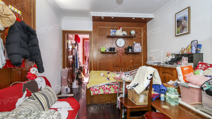 安顺路231弄二手房实景图