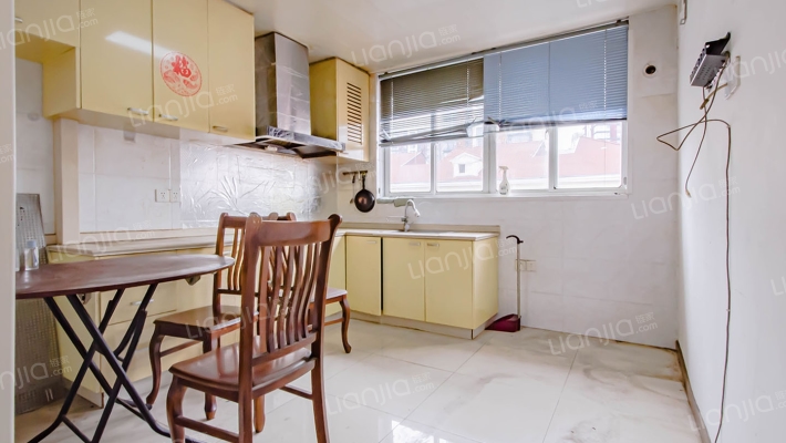 天吉小区二手房实景图