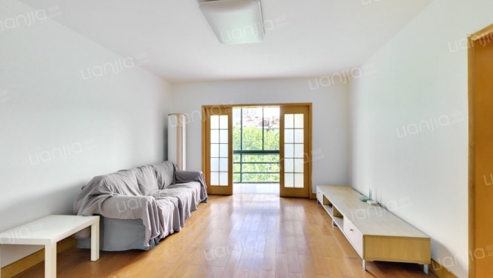 长阳花园二手房实景图