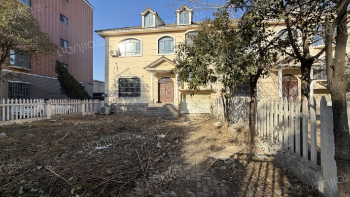 鑫港花园二手房实景图