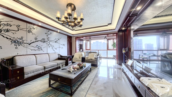 京武浪琴山二手房实景图