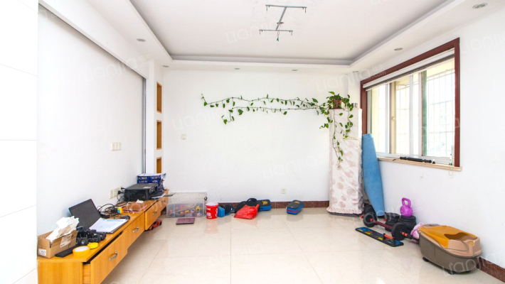 逸景园二手房实景图