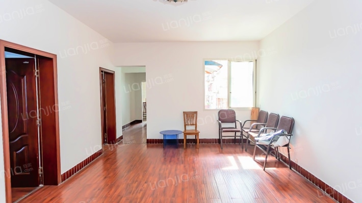 益民街二手房实景图