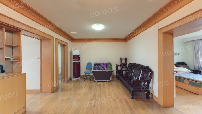 新川苑二手房实景图