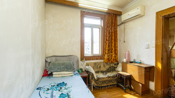 泾华新村二手房实景图