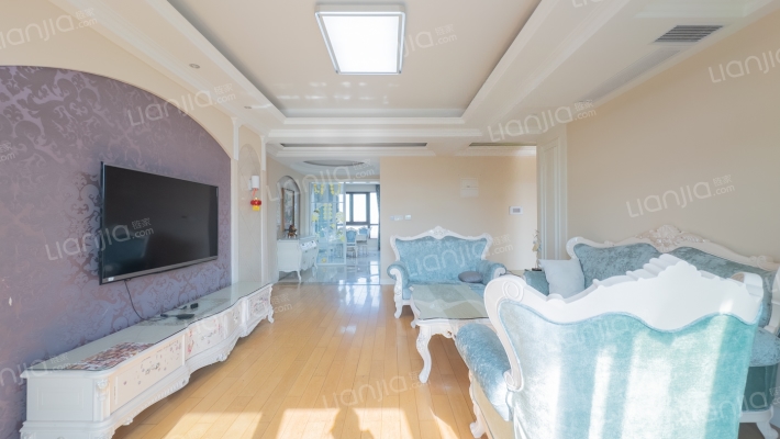 绿地景汇佳苑二手房实景图