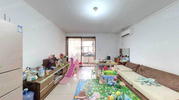 翔翼路9号二手房实景图