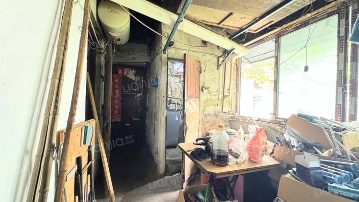 解放大道331号二手房实景图