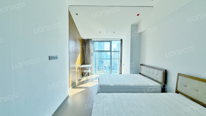 保利金融大都汇二手房实景图