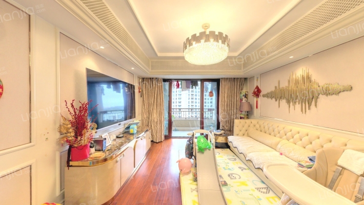 浦发罗兰翡丽二手房实景图