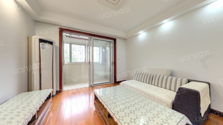 齐宏苑二手房实景图