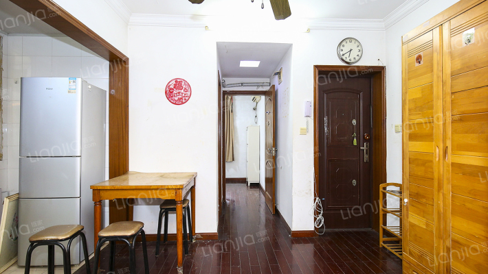 新市家园二手房实景图