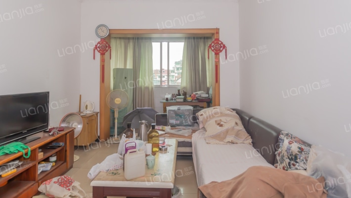 骑鞍街二手房实景图