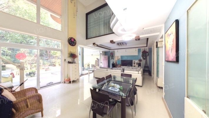 南方上格林蓝天苑二手房实景图