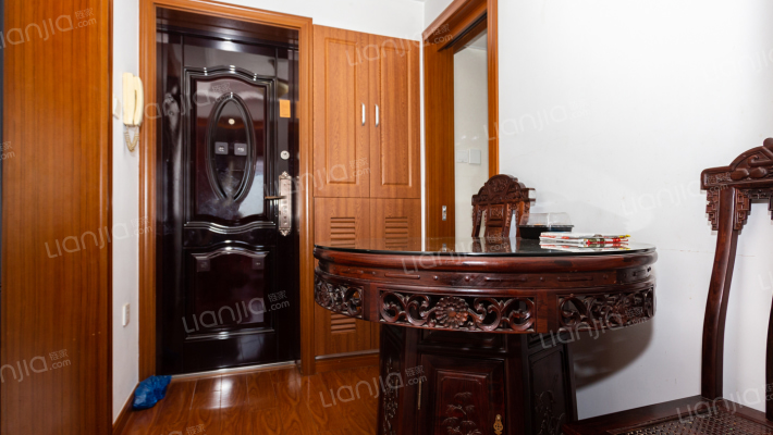 海防路559号二手房实景图