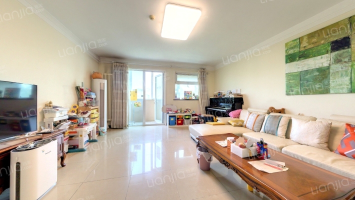 美林香槟小镇二手房实景图