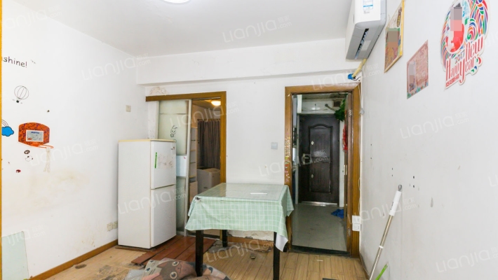 上焊大楼二手房实景图