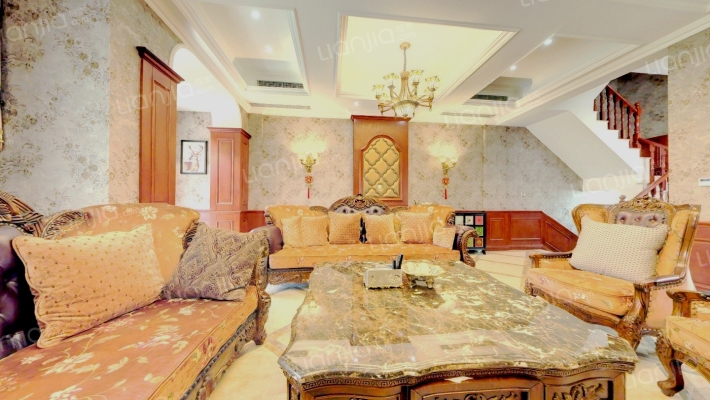 伯爵山二手房实景图