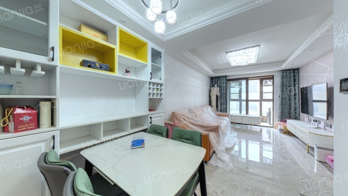 万科大都会锦悦苑二手房实景图