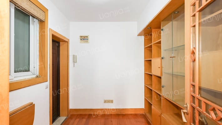 樱花园(徐汇)二手房实景图