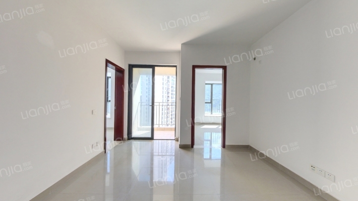 水岸华都二手房实景图