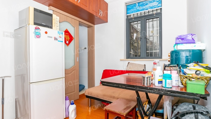 大西小区二手房实景图