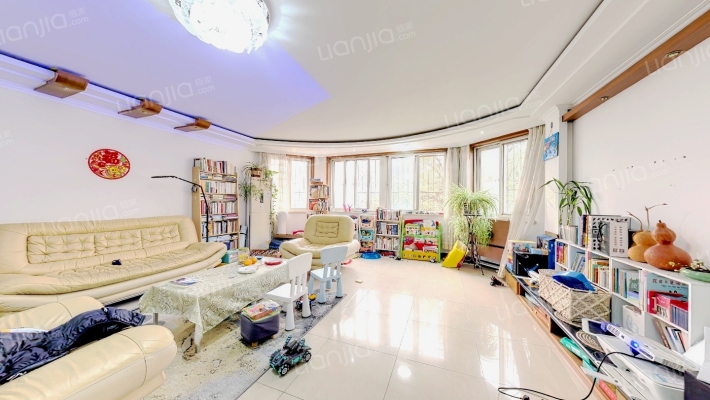 名佳花园一区二手房实景图